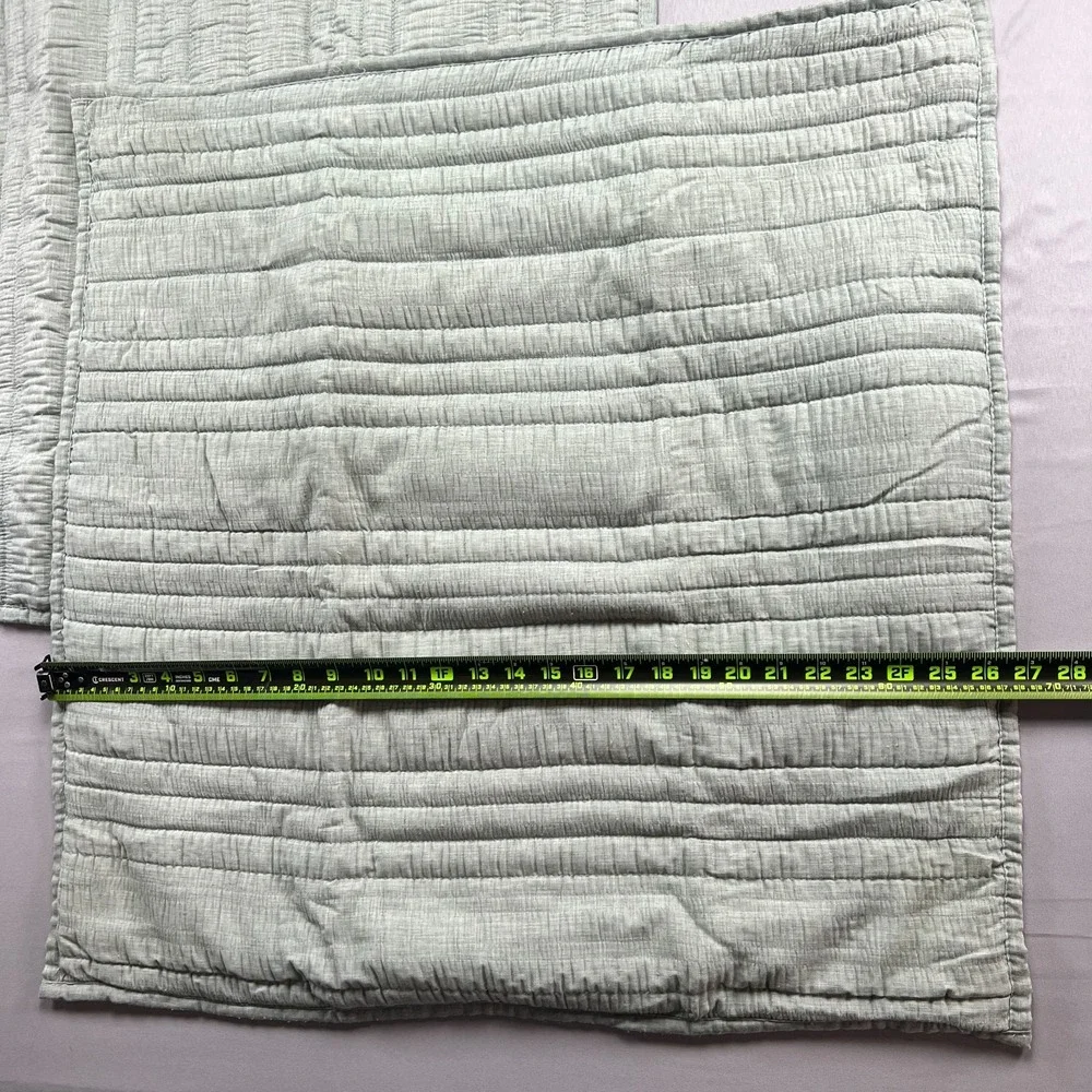 Set Of 2 Dkny Euro Square Pillow Shams Mint Green Quilted Textured (26